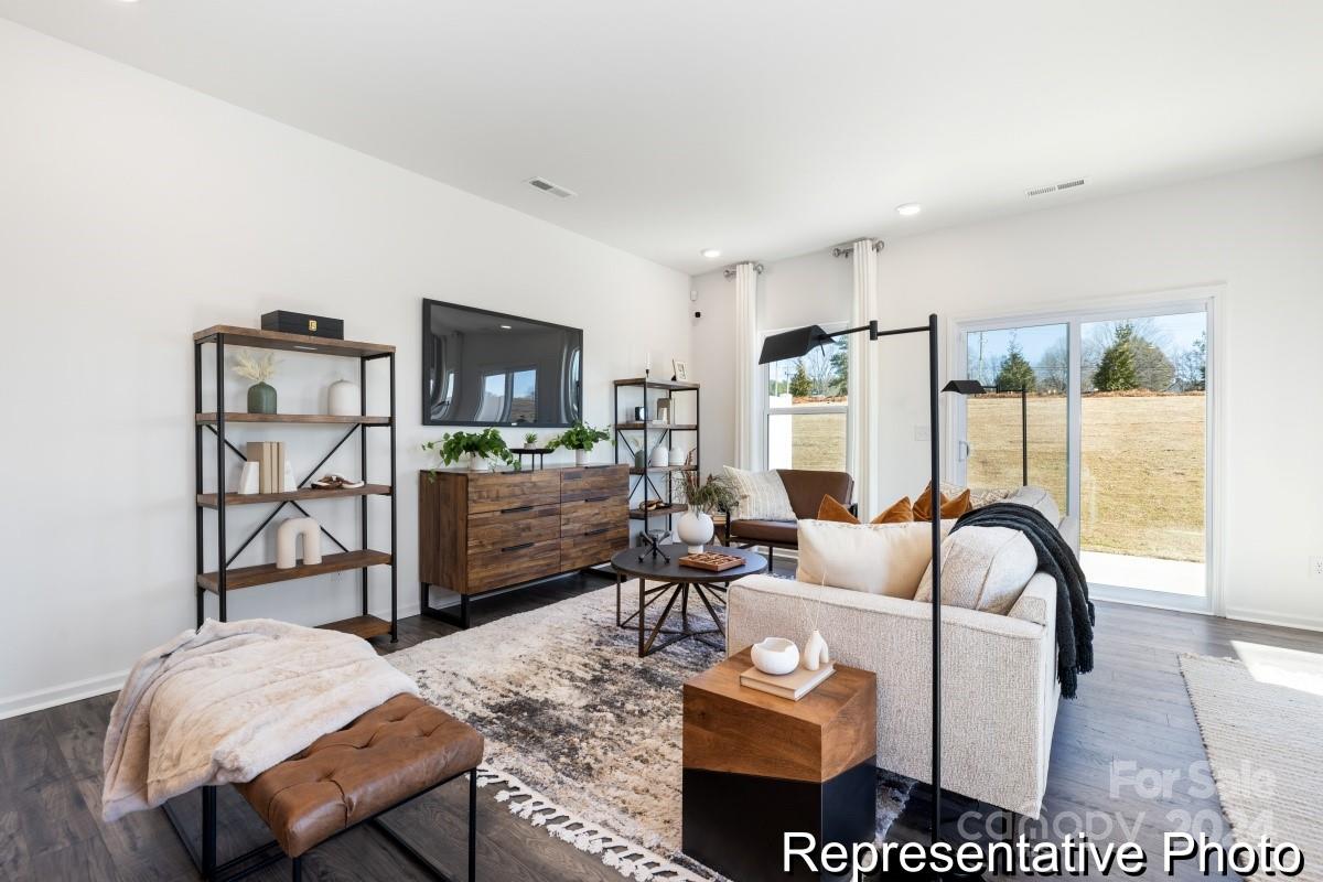 4160 Claret Cup Drive Unit: 38