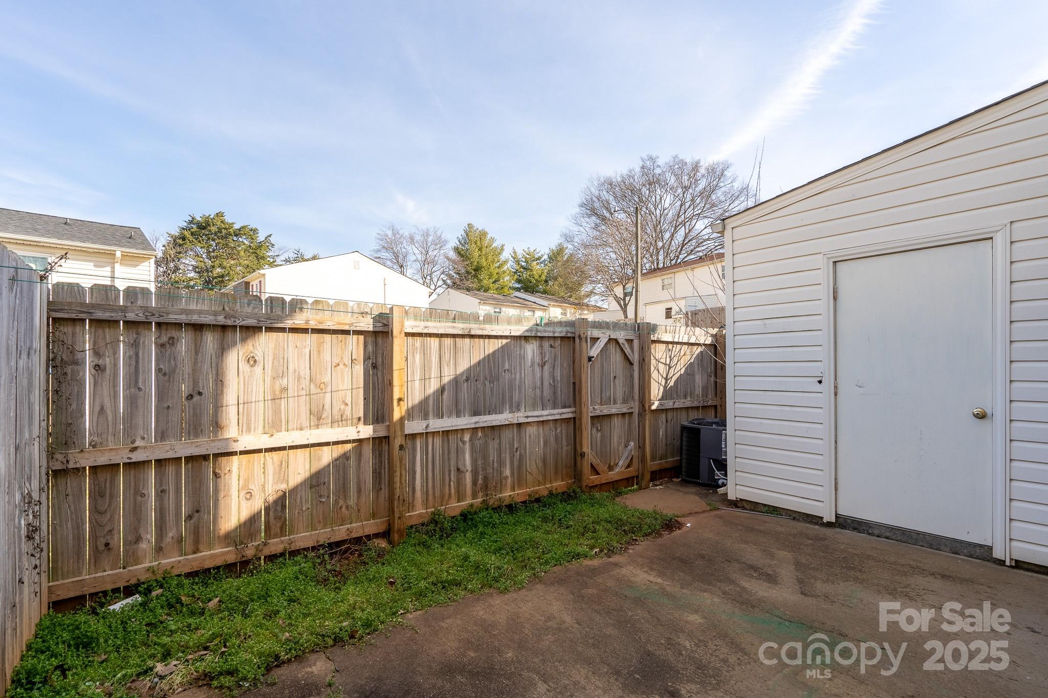 7929 Shady Oak Trail