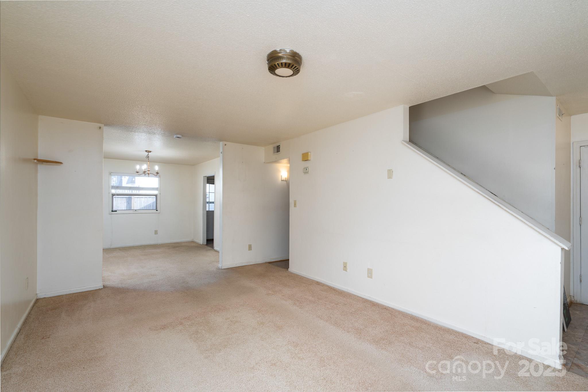 7929 Shady Oak Trail