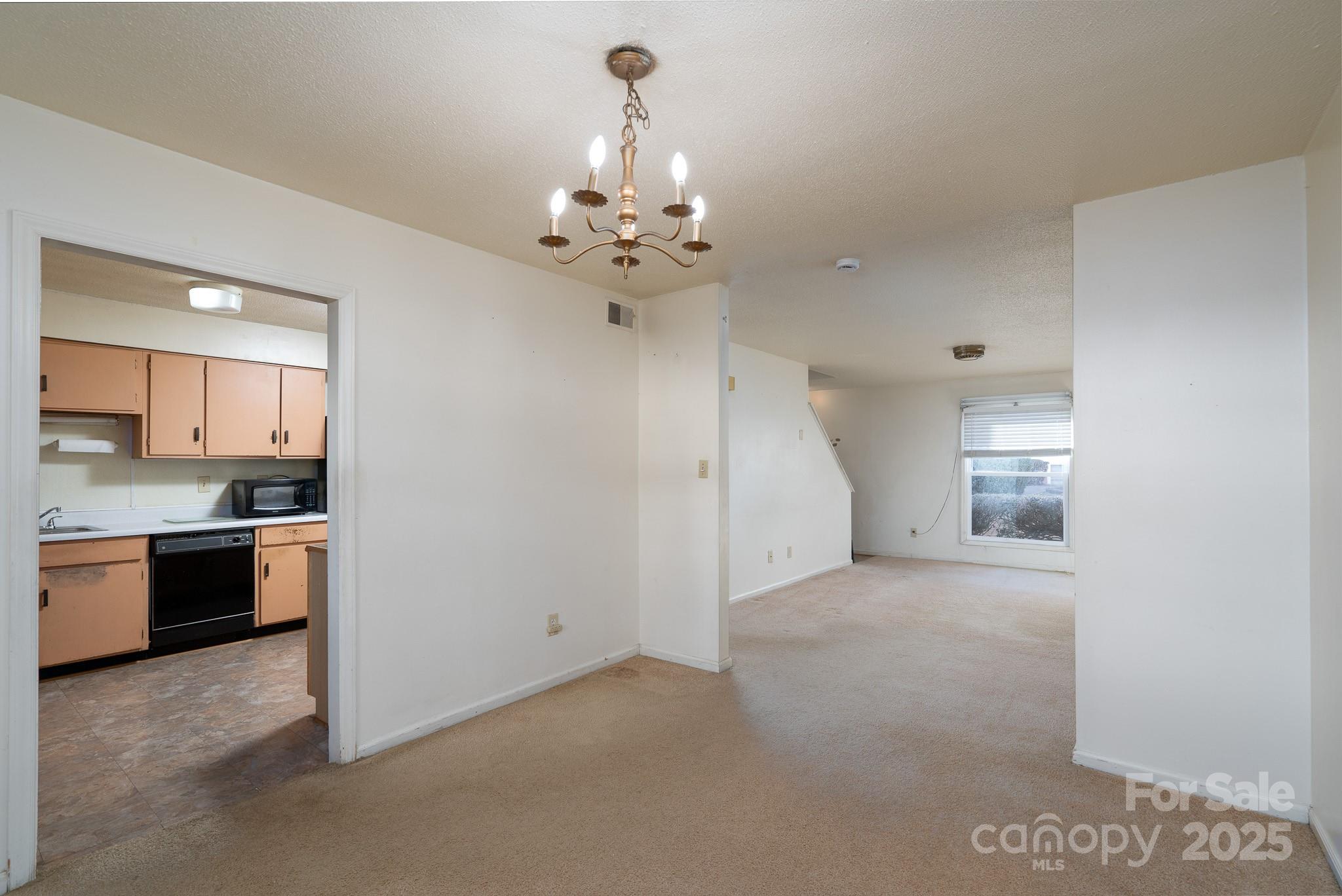 7929 Shady Oak Trail