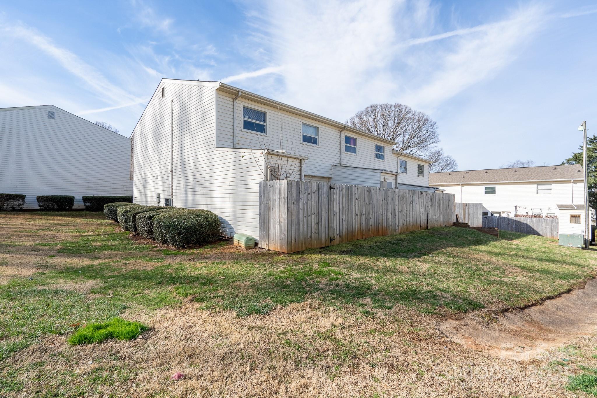 7929 Shady Oak Trail