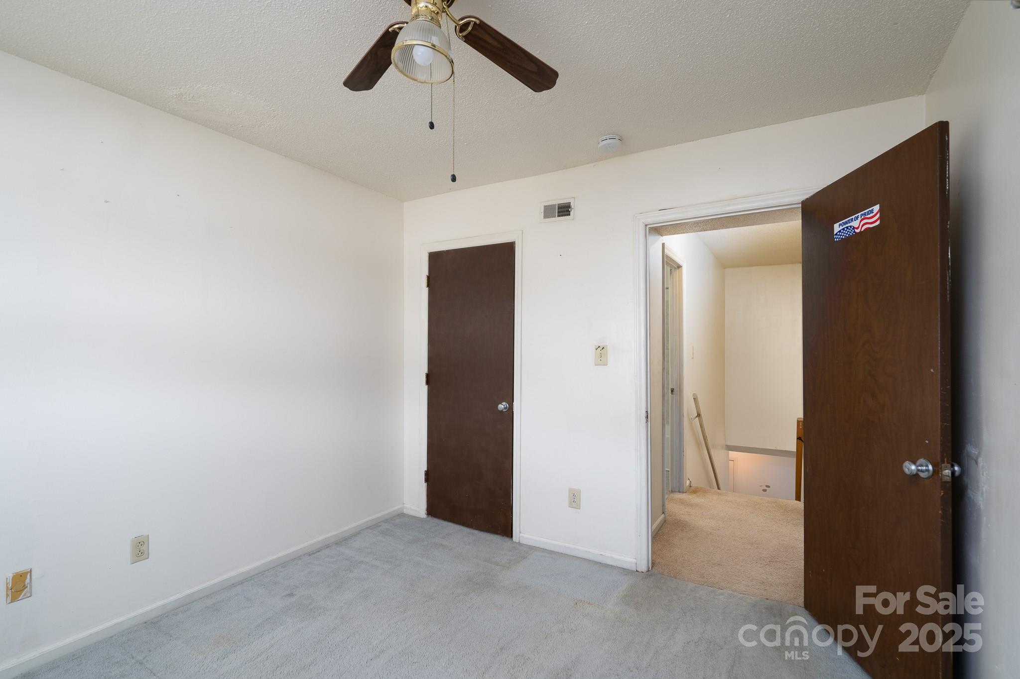 7929 Shady Oak Trail