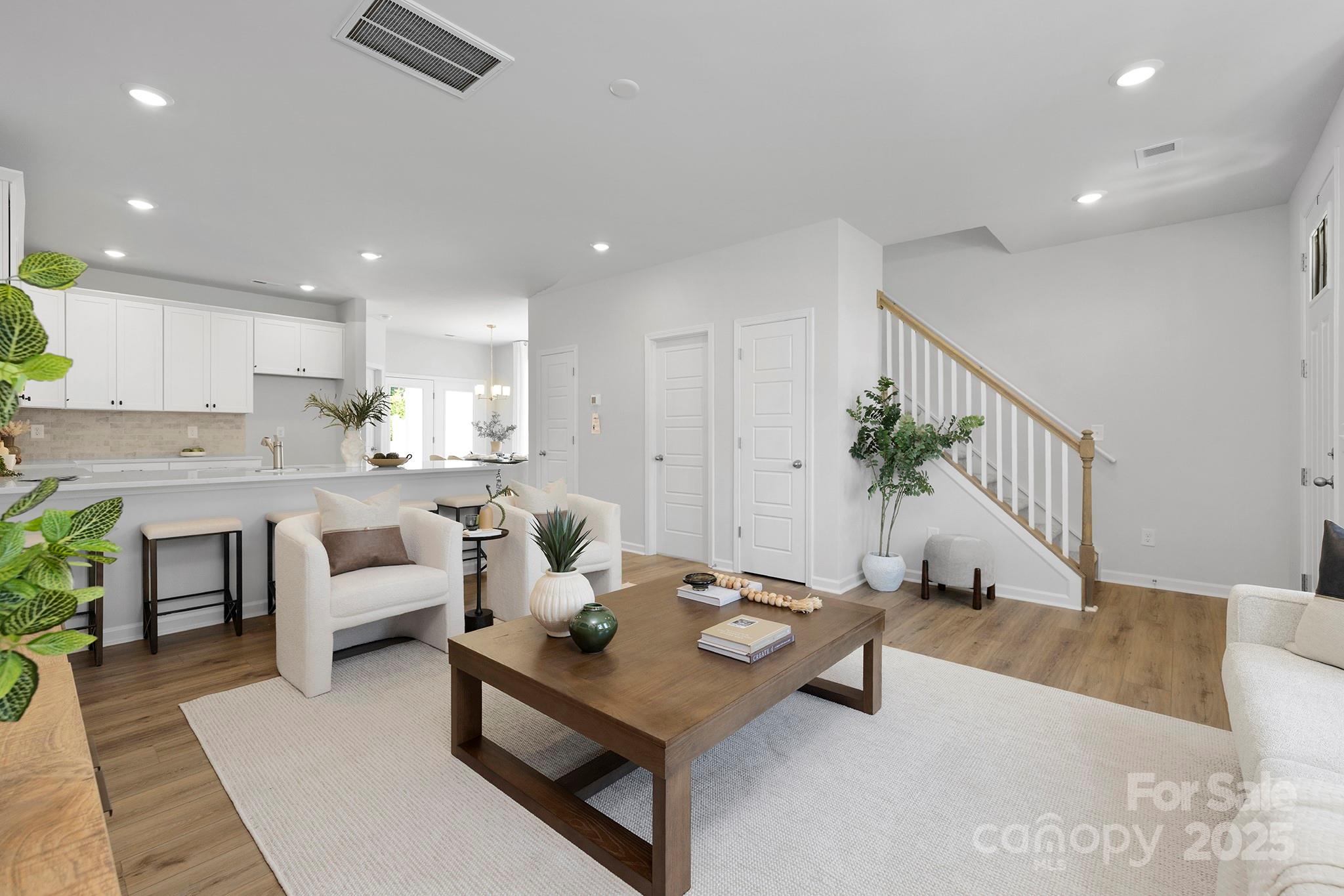 8102 Jacey Lane Unit: 24