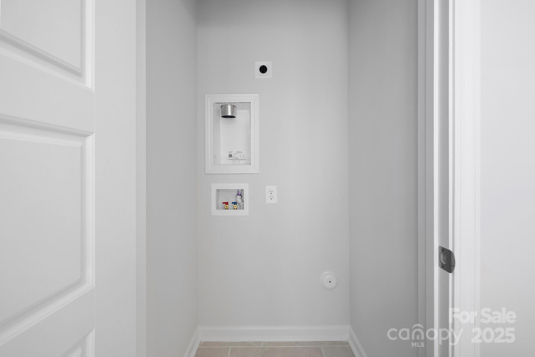 8102 Jacey Lane Unit: 24