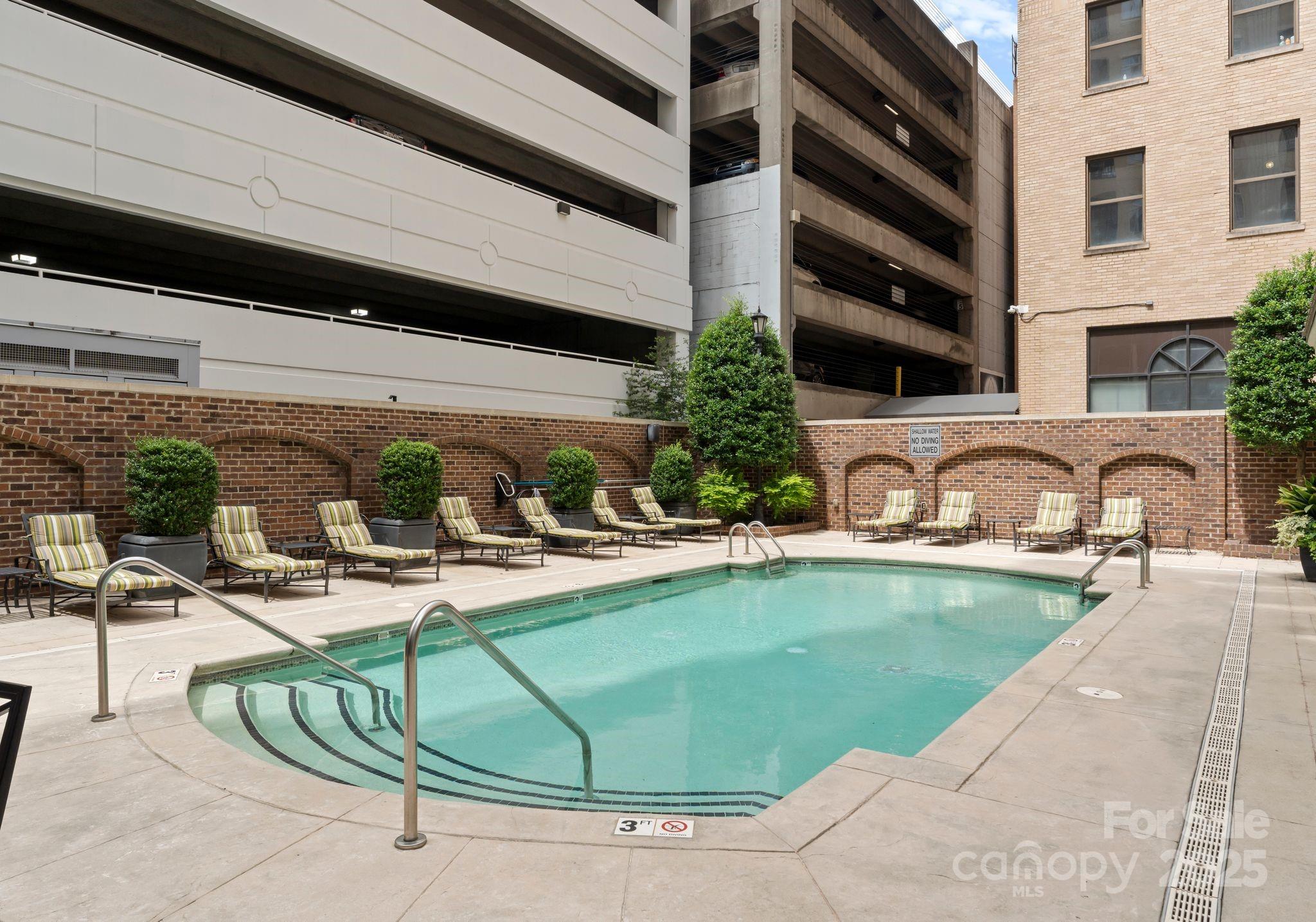 230 S Tryon Street Unit: 810