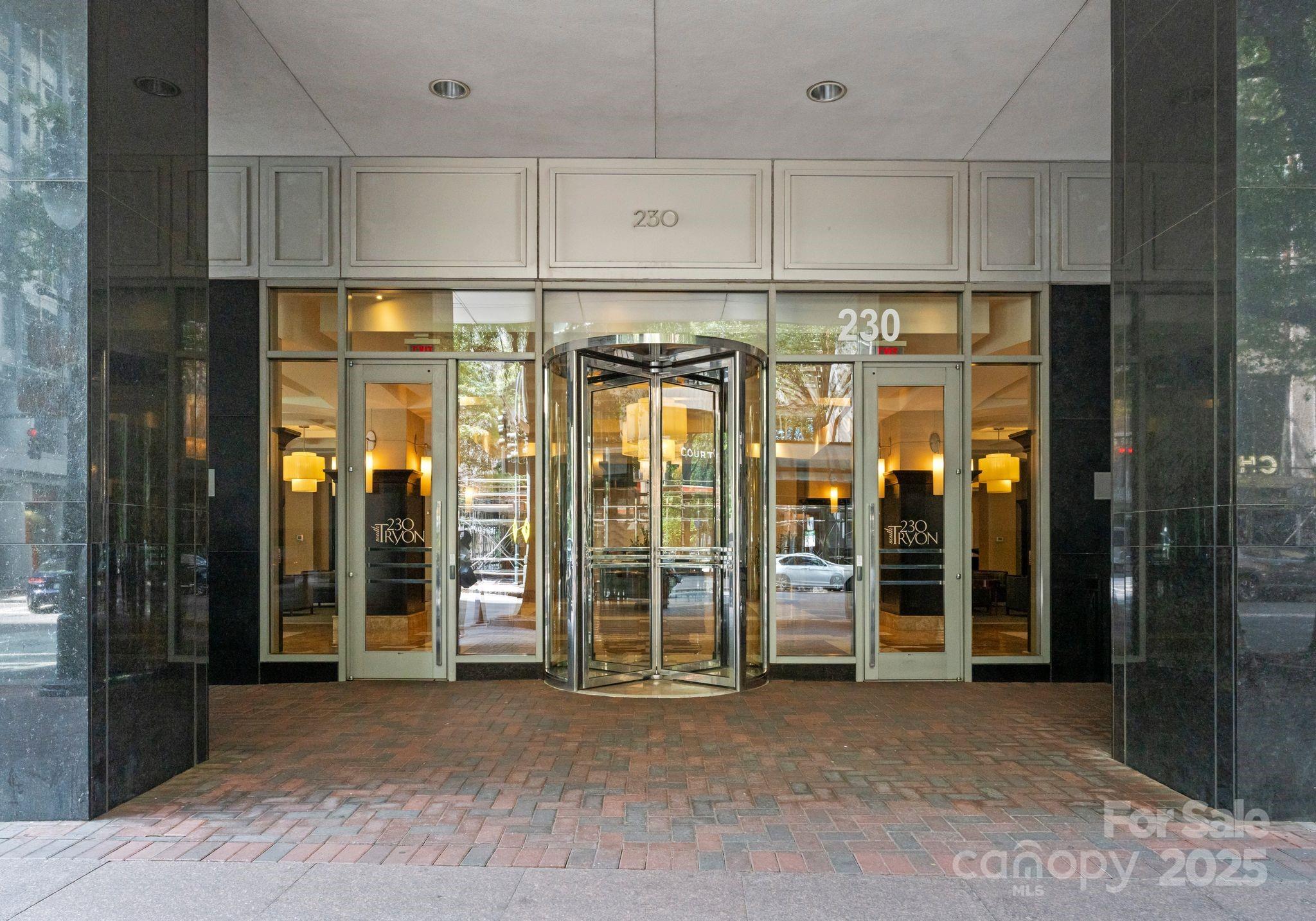 230 S Tryon Street Unit: 810