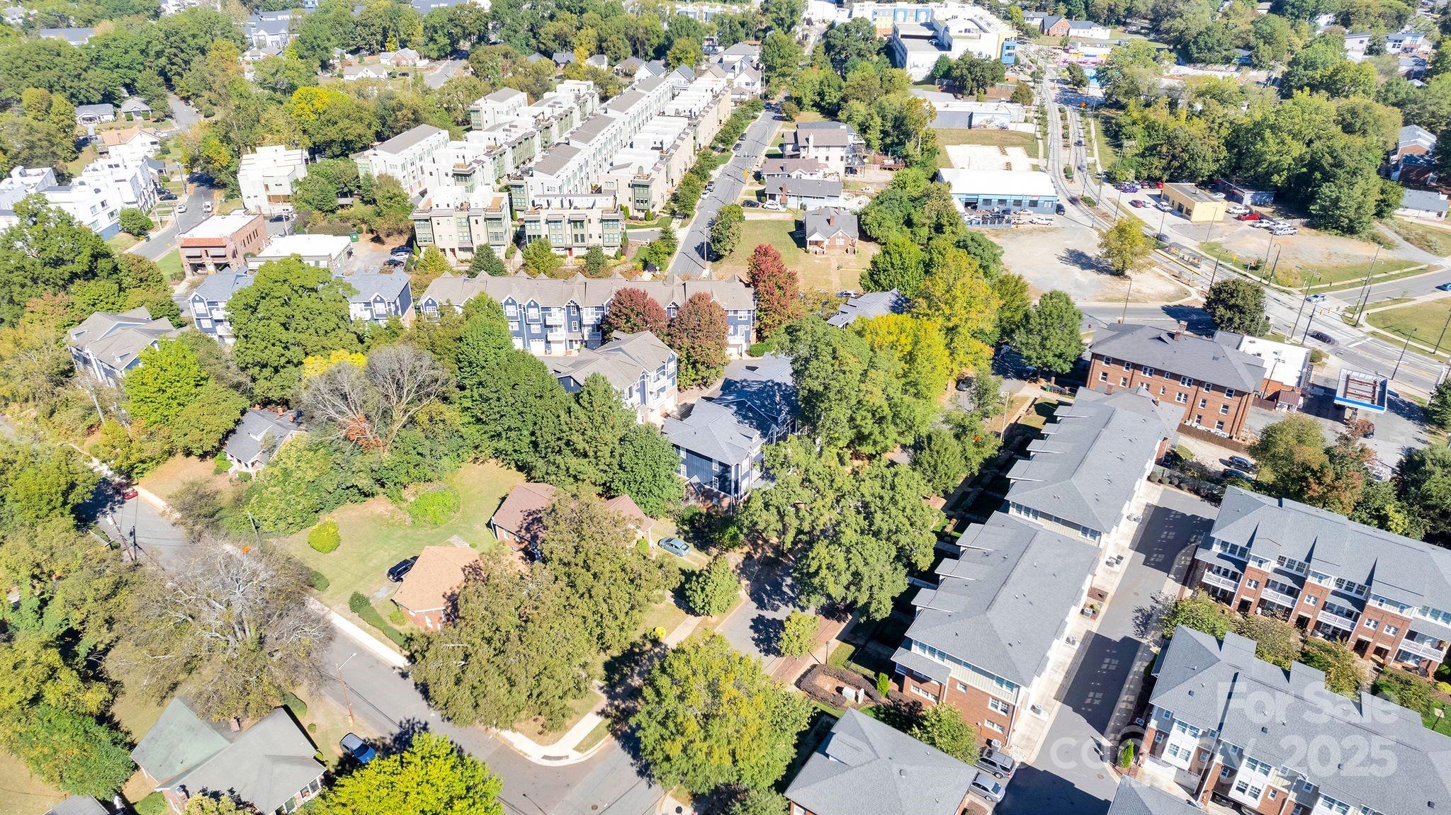 1525 Walnut View Drive