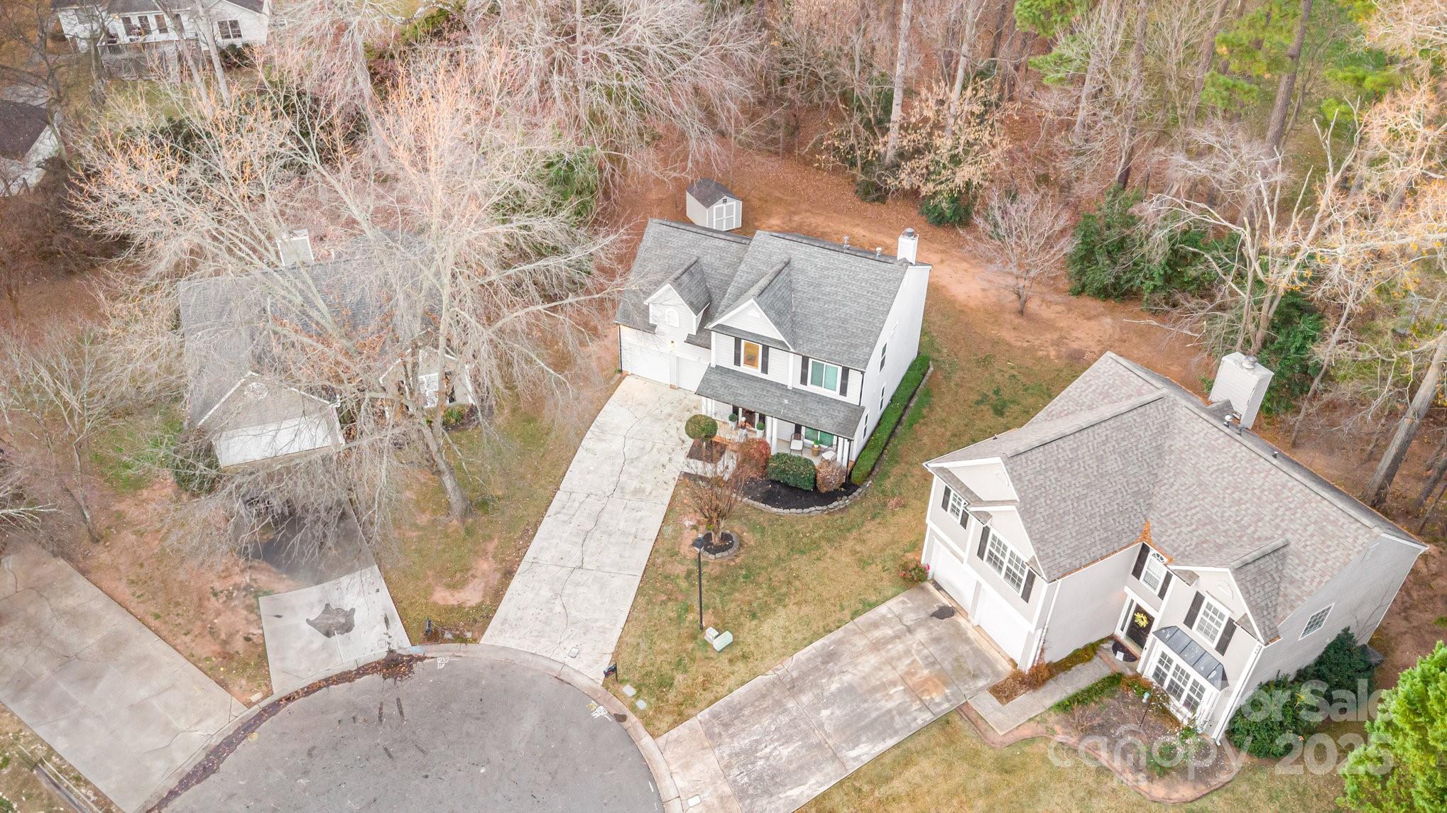 7605 Hinman Circle