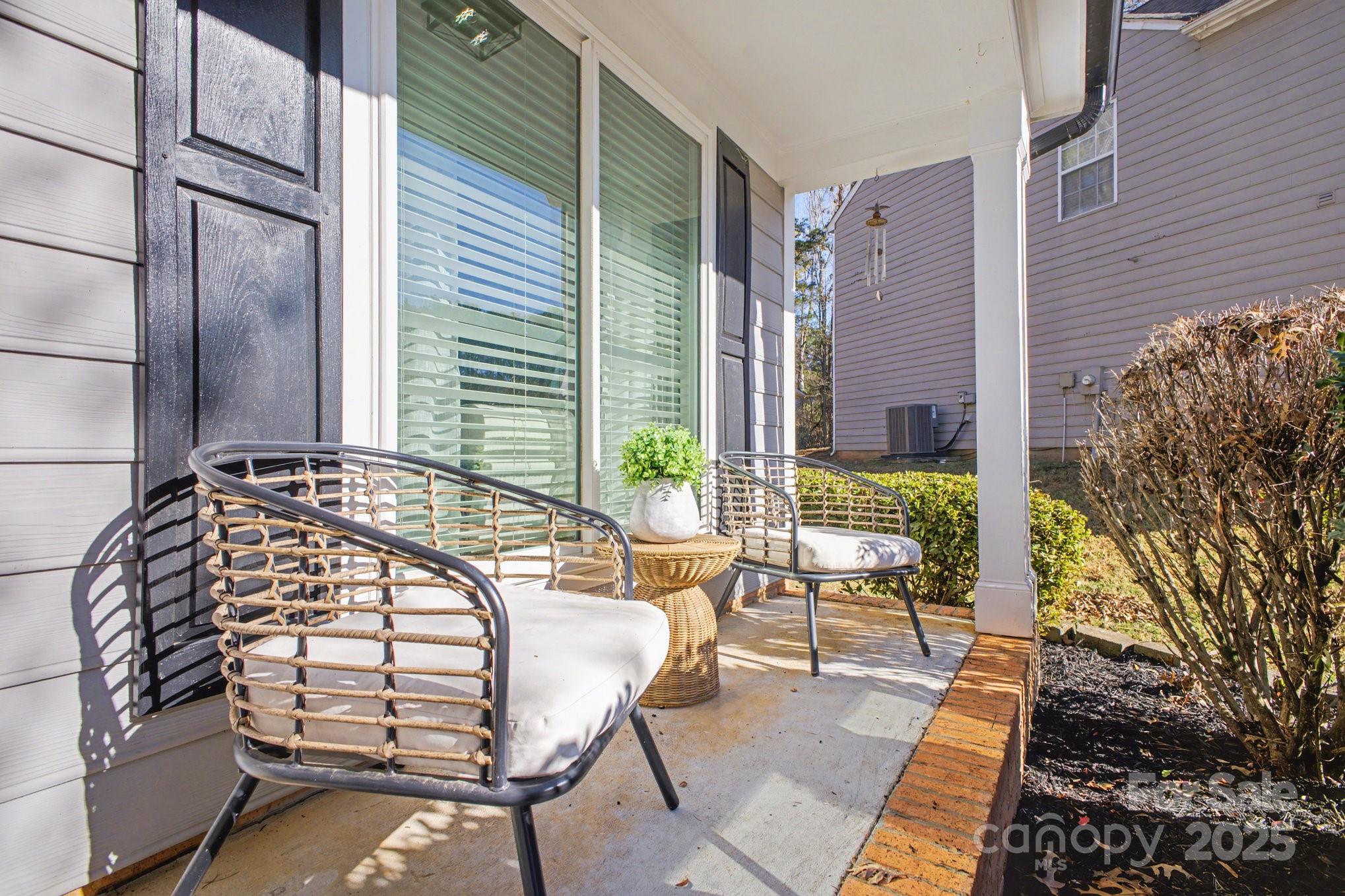 7605 Hinman Circle