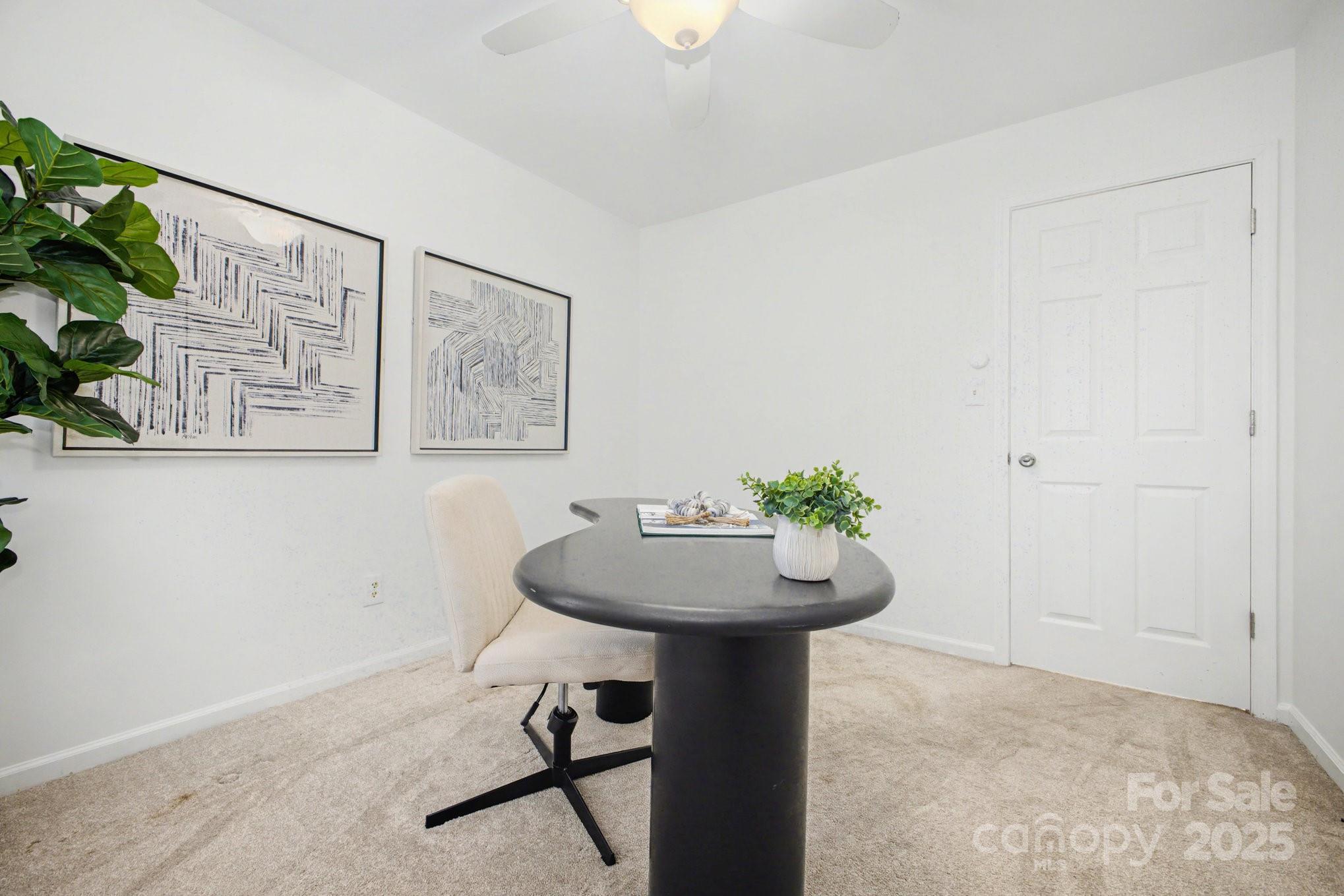 7605 Hinman Circle