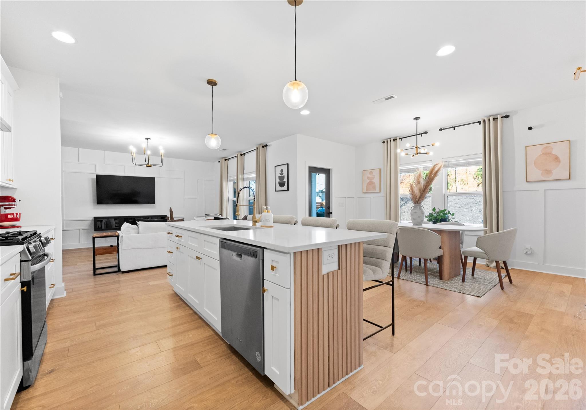 651 Tennyson Drive