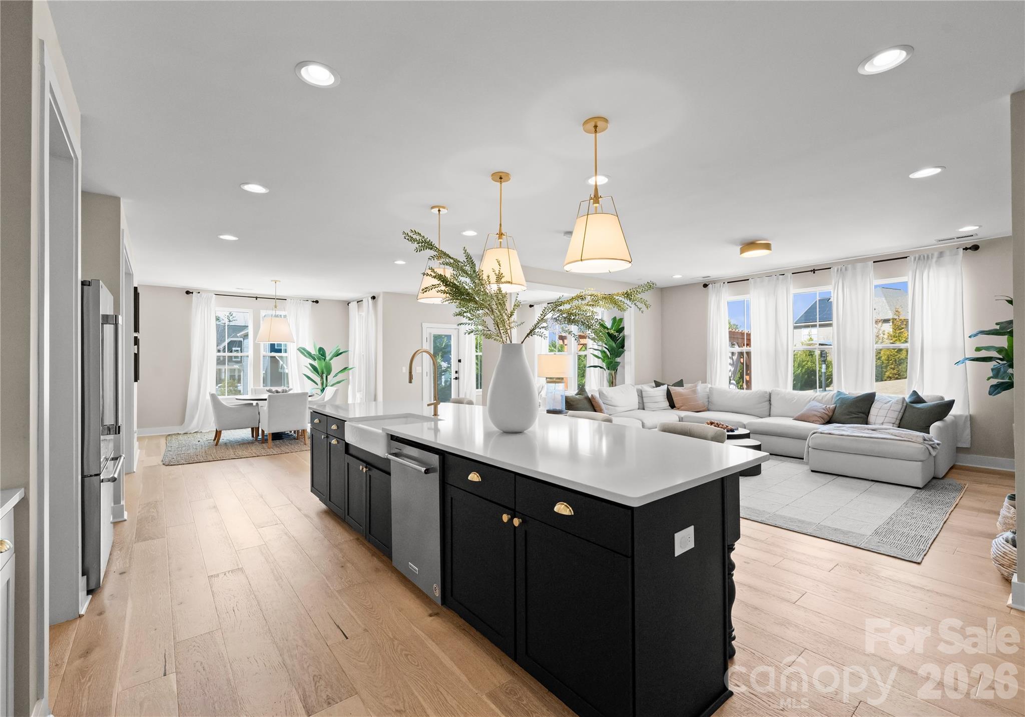 1008 Cabriolet Court