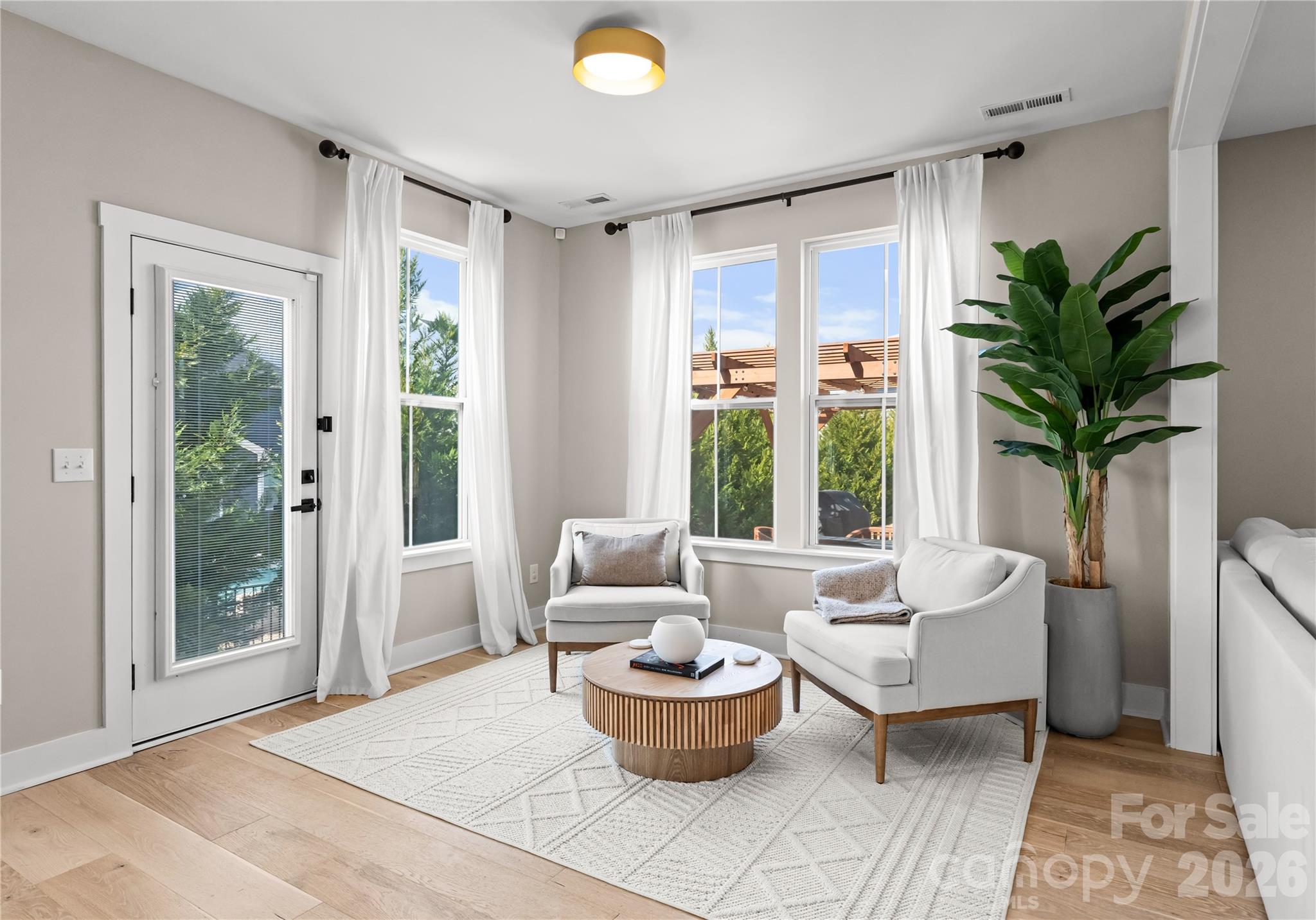 1008 Cabriolet Court