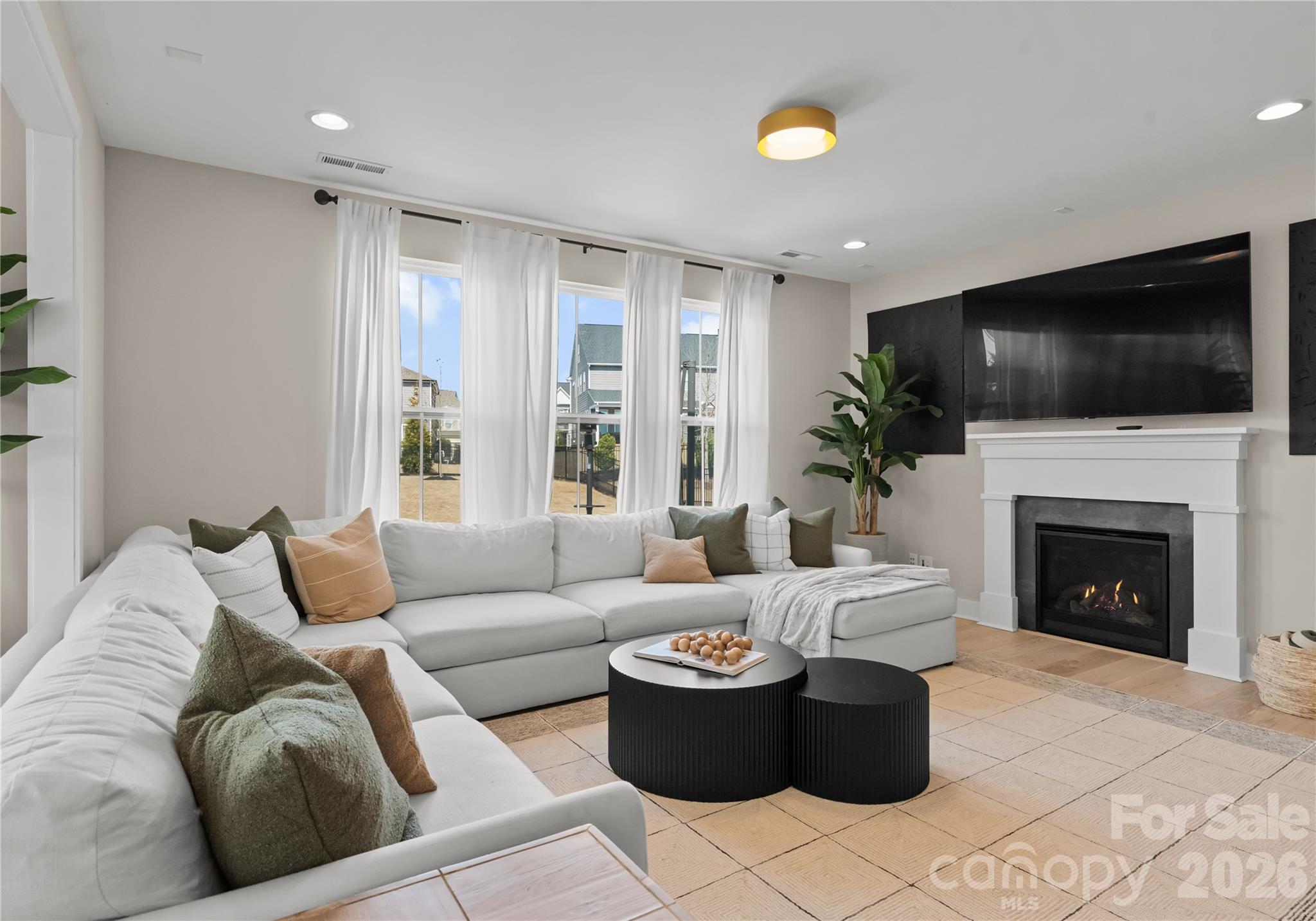 1008 Cabriolet Court