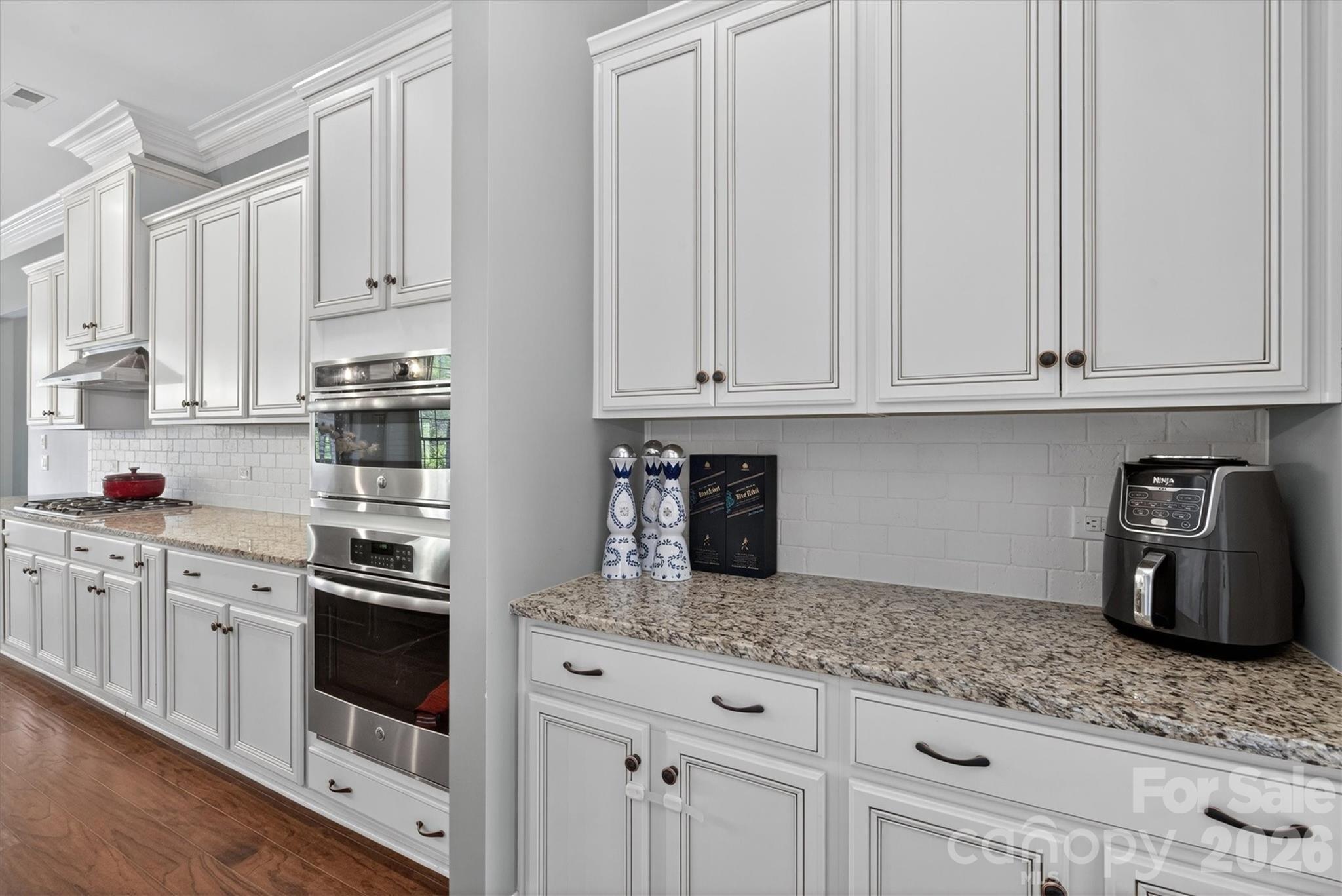 2800 Bevis Lane