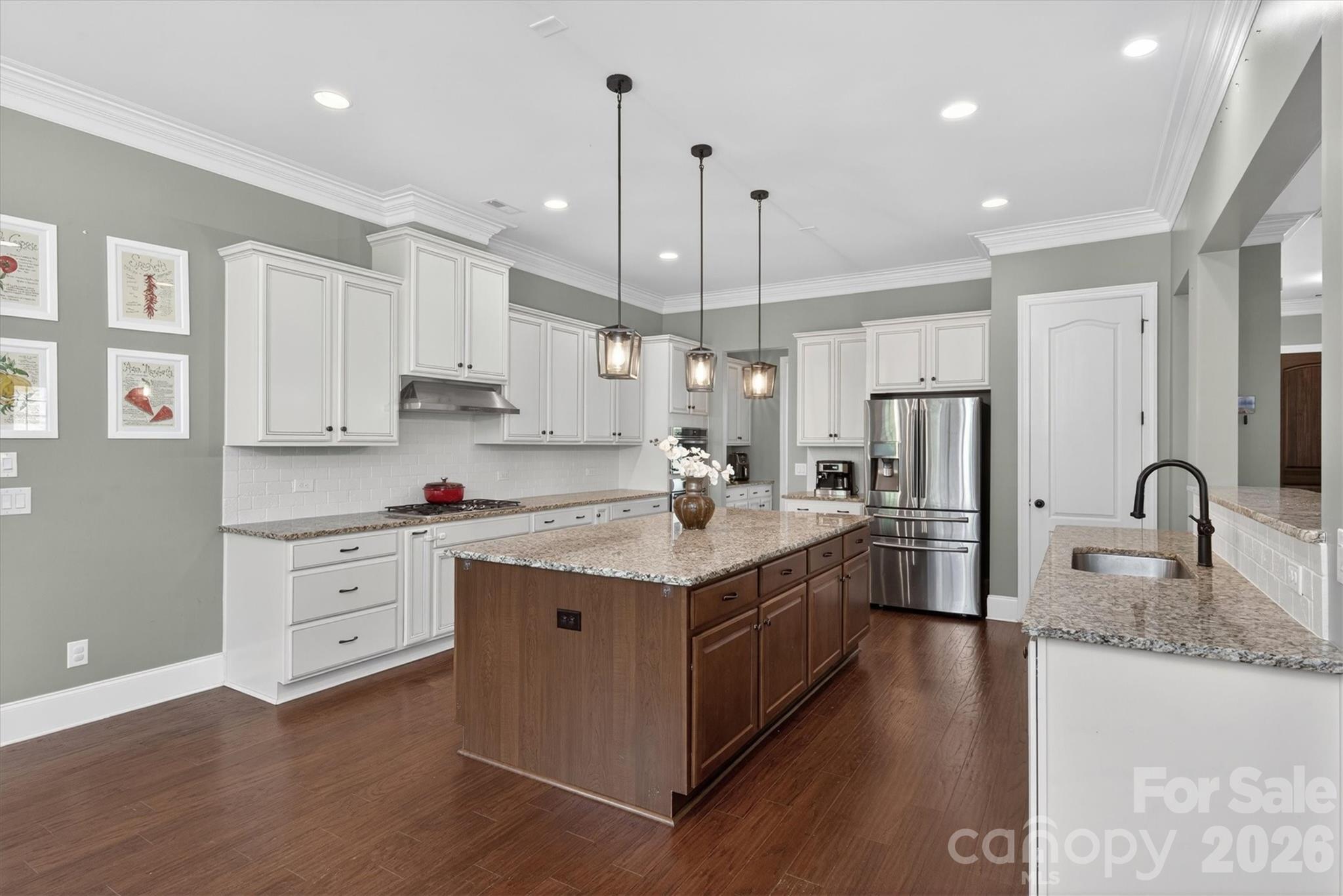 2800 Bevis Lane