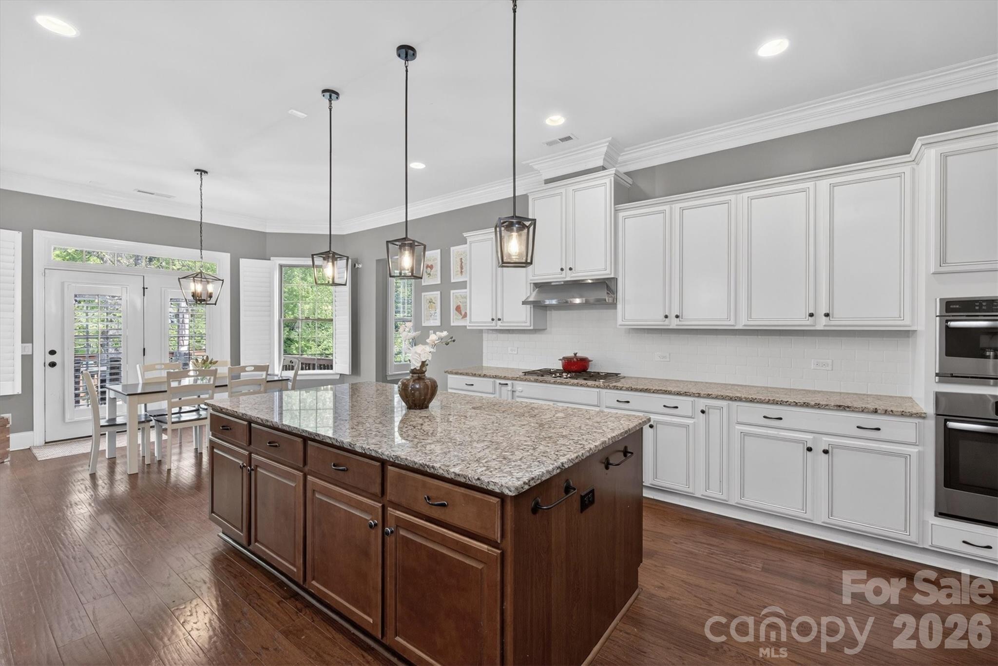 2800 Bevis Lane