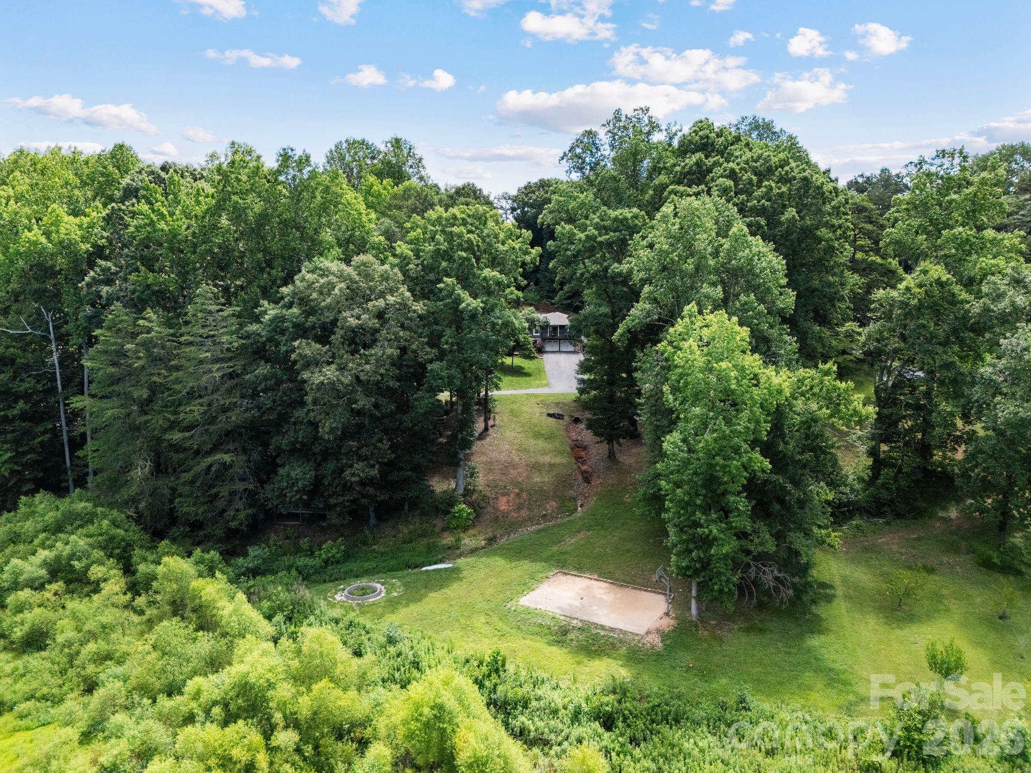 2913 Old Stage Road