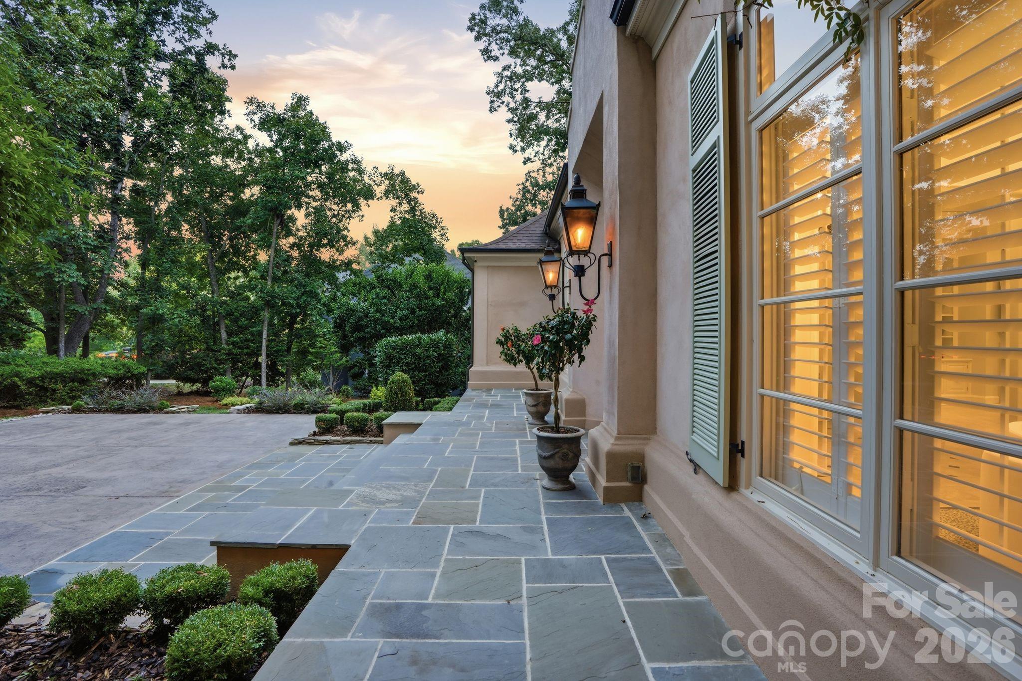 4935 Piper Glen Drive