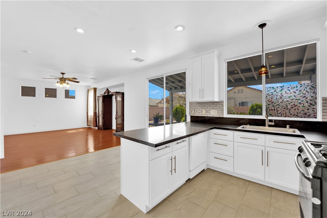 8473 Indigo Harbor Avenue