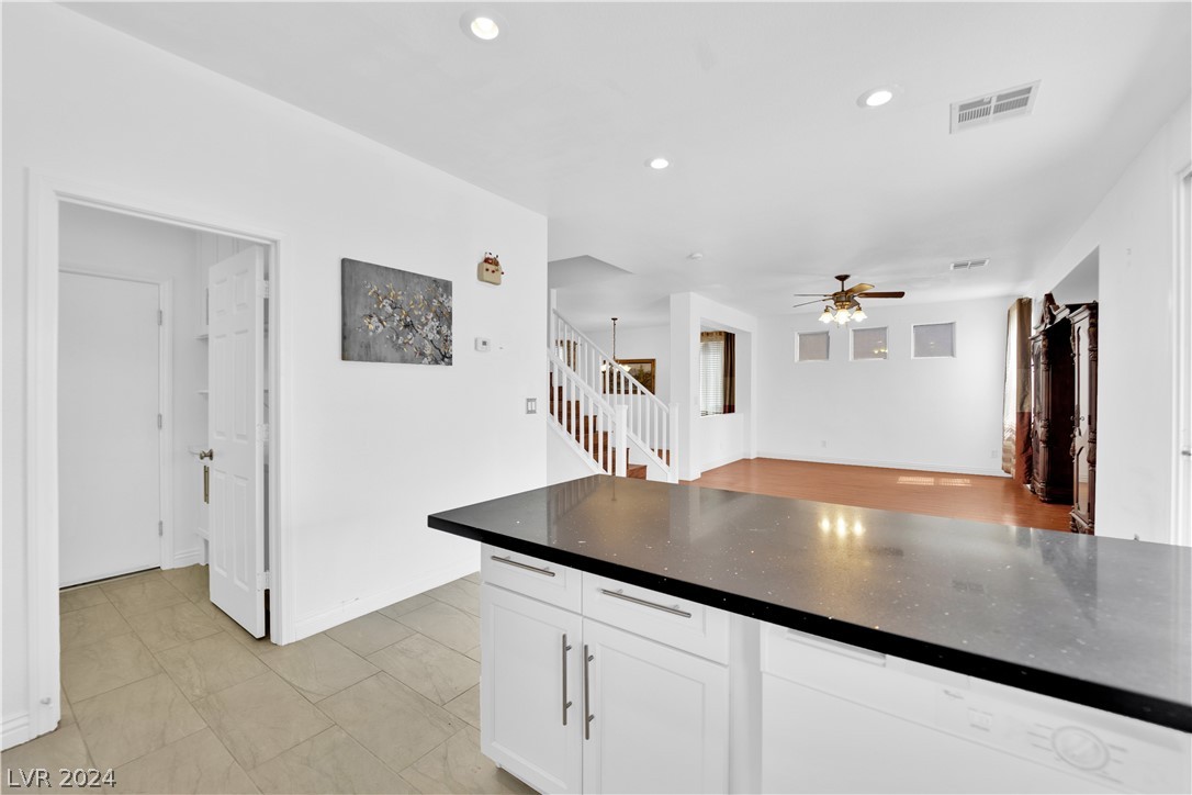 8473 Indigo Harbor Avenue