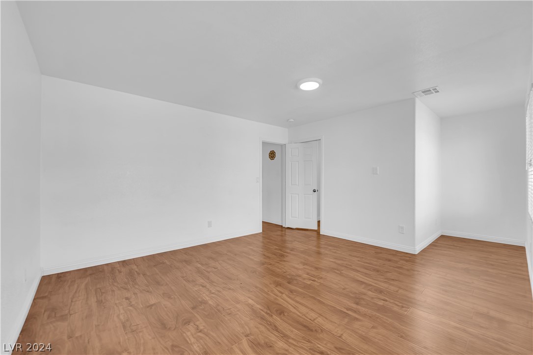 8473 Indigo Harbor Avenue