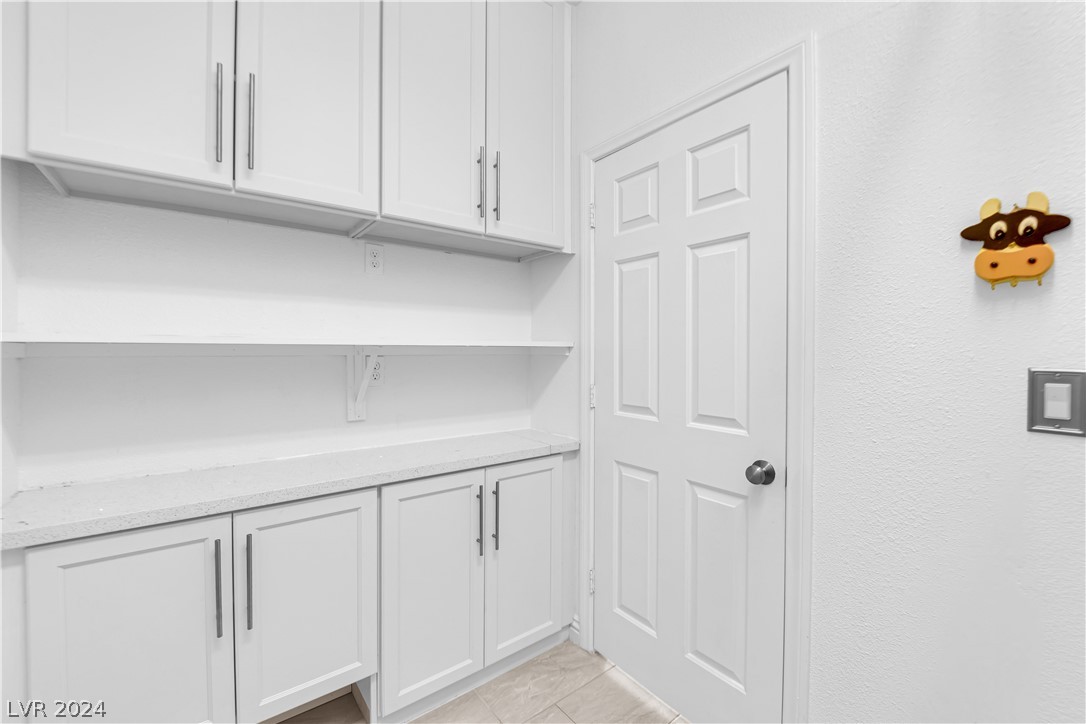 8473 Indigo Harbor Avenue