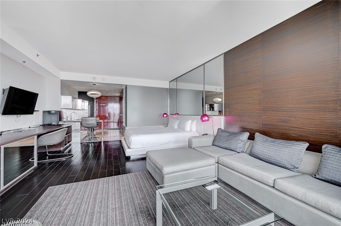 4381 West Flamingo Road 3503