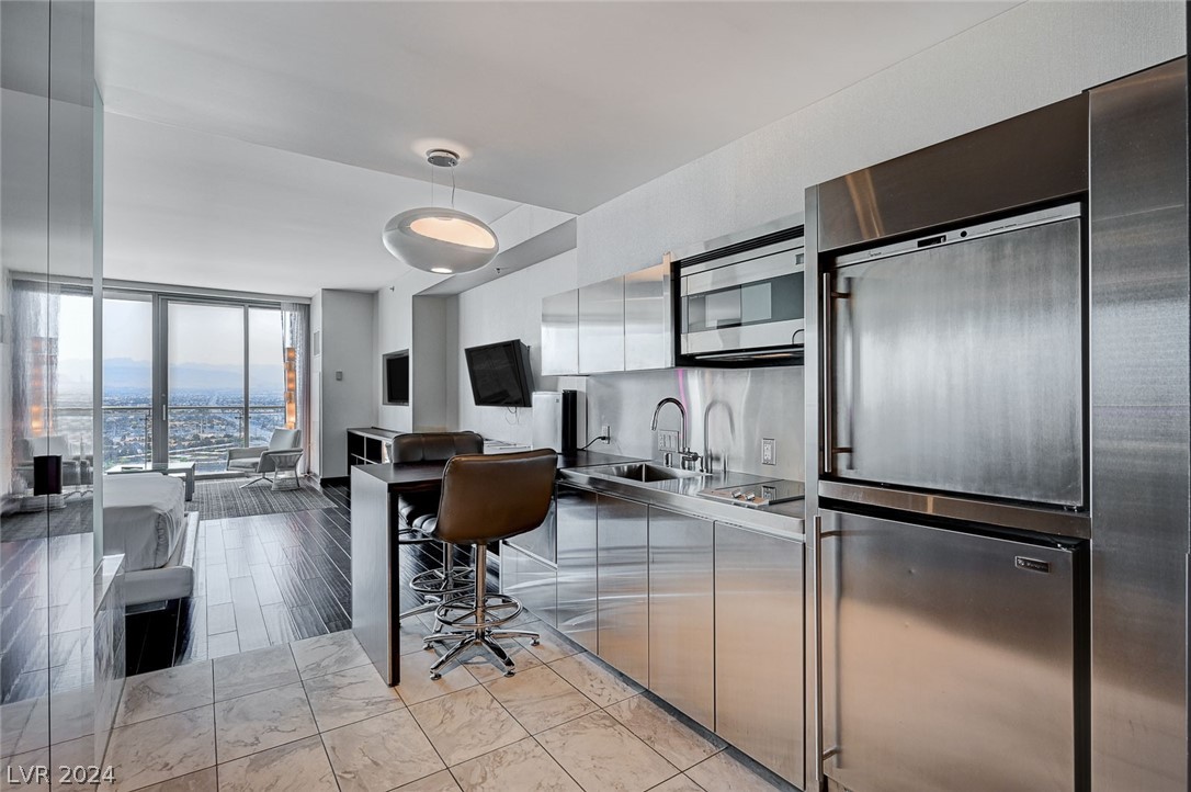 4381 West Flamingo Road 3503