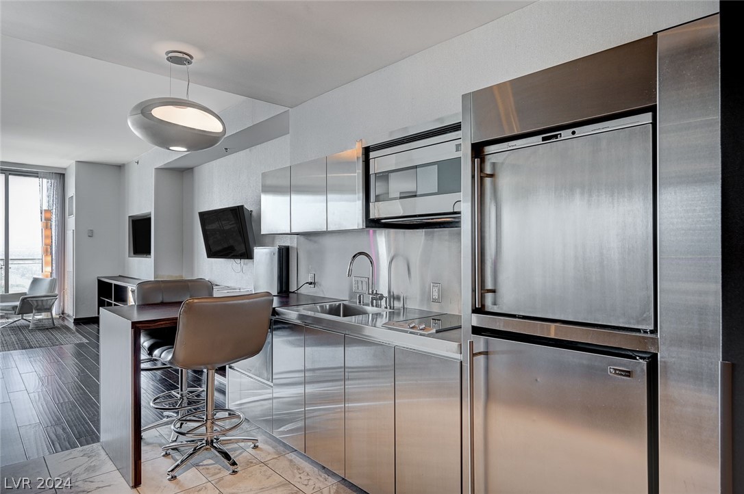 4381 West Flamingo Road 3503