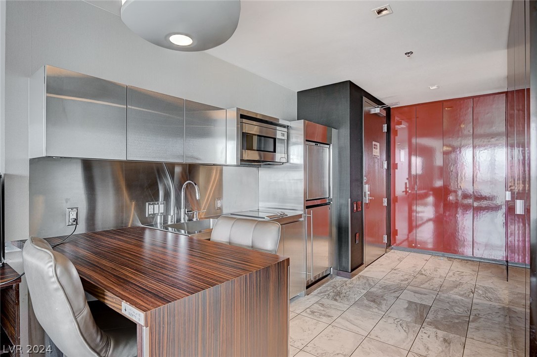 4381 West Flamingo Road 3503