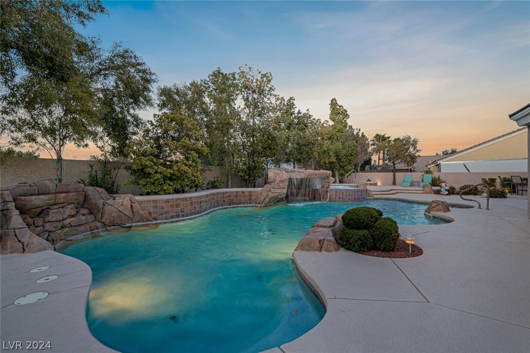 362 Chaplin Cove Avenue