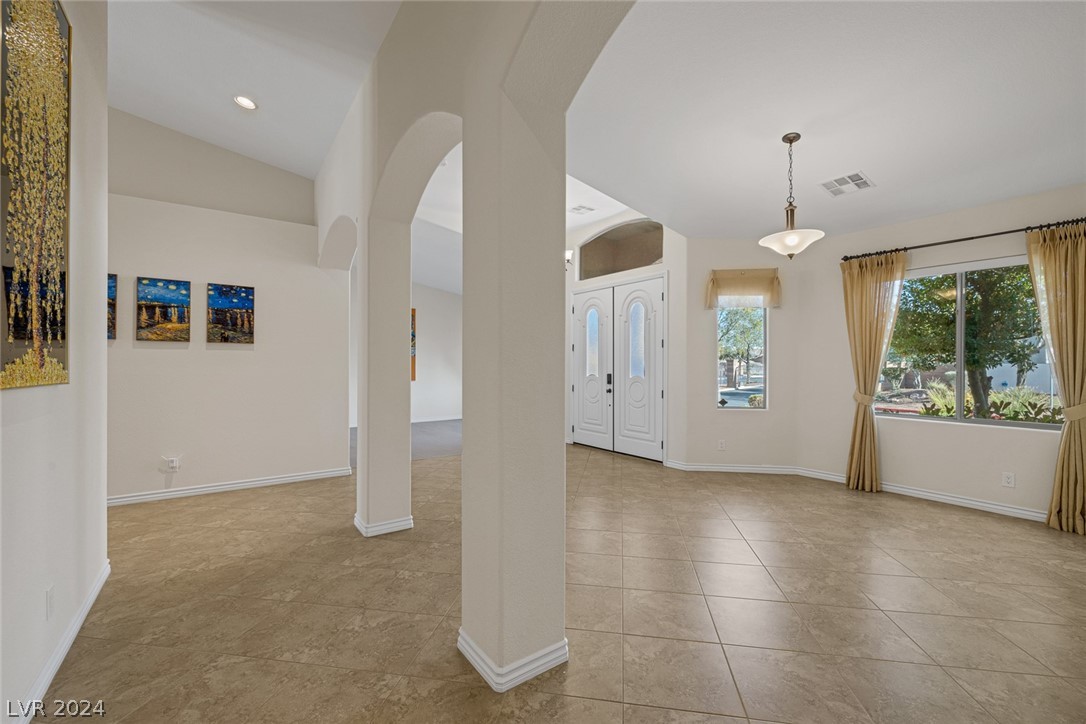 362 Chaplin Cove Avenue