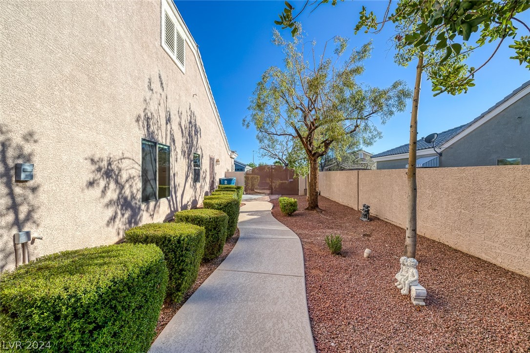 362 Chaplin Cove Avenue