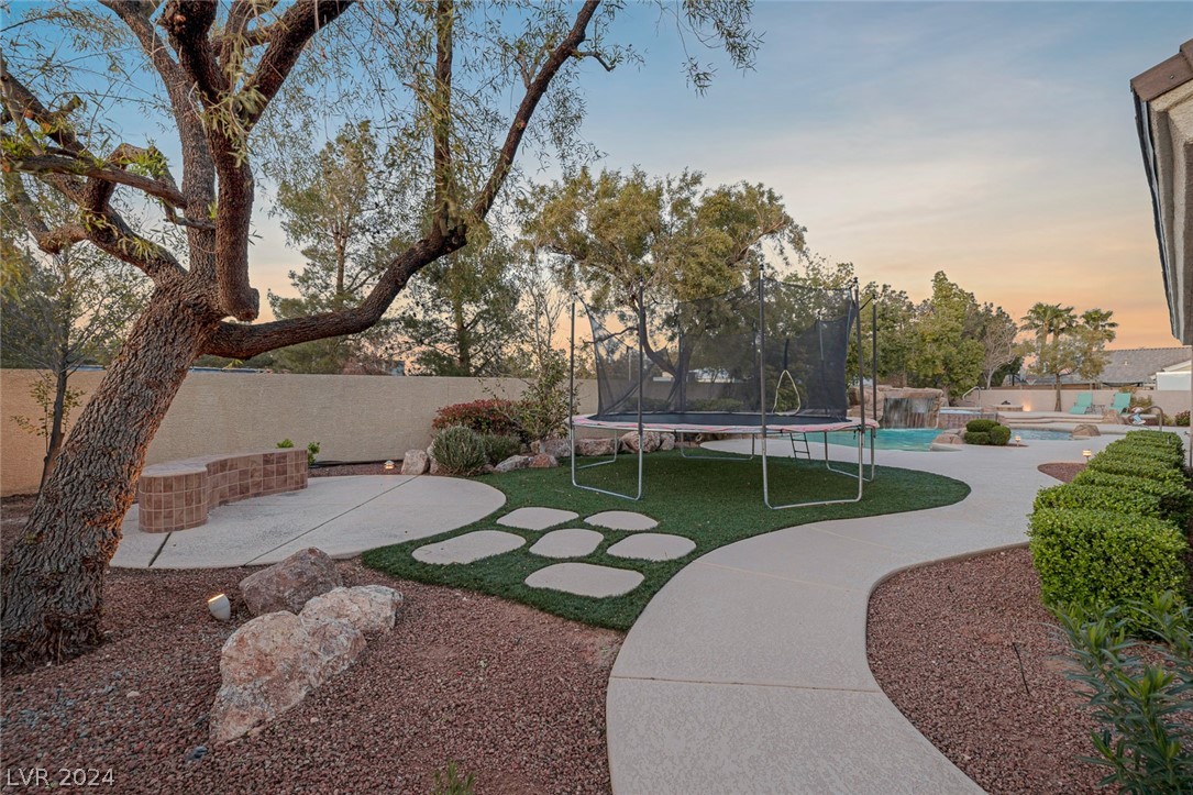 362 Chaplin Cove Avenue