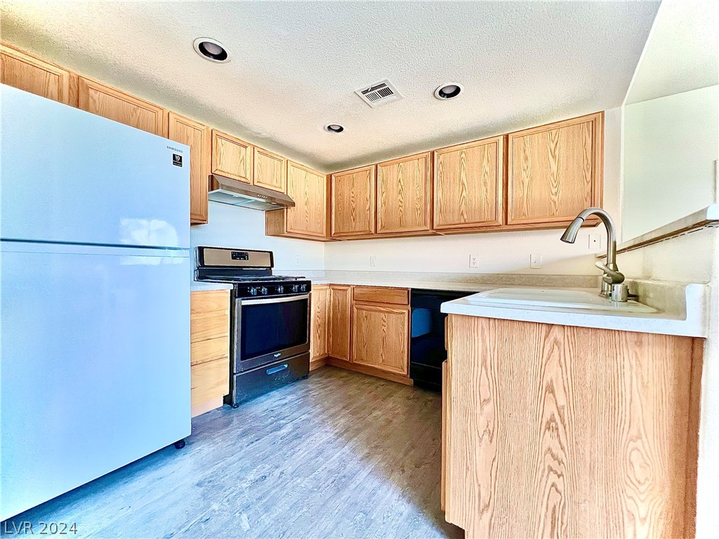 9580 West Reno Avenue 186