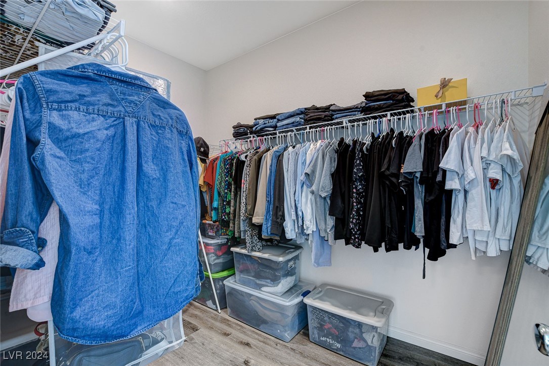 5960 Bruselas Street