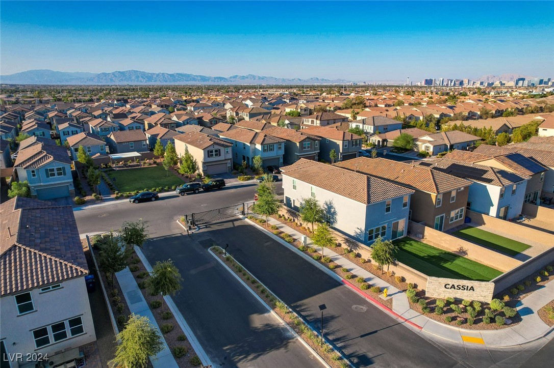 5960 Bruselas Street