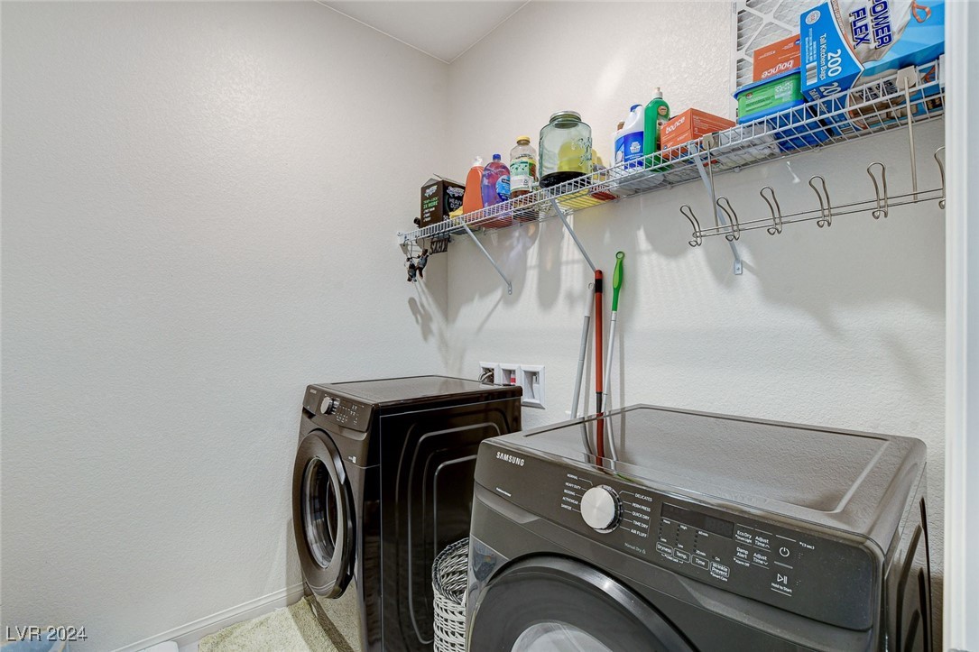 5960 Bruselas Street