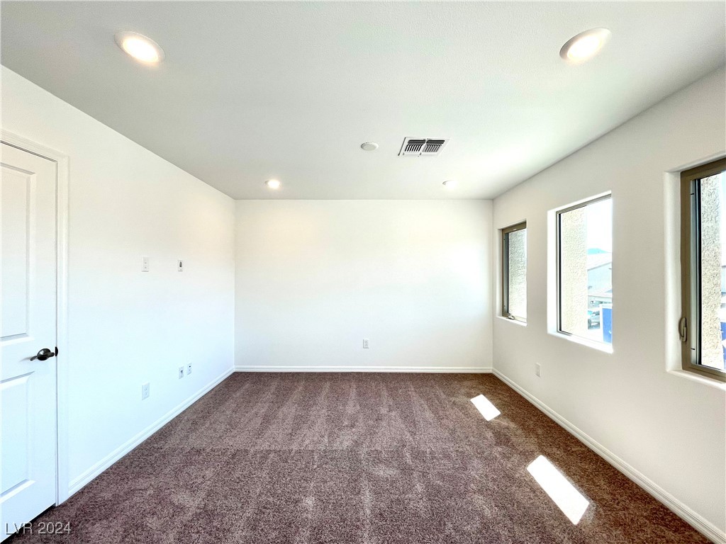 668 Soaring Wings Avenue