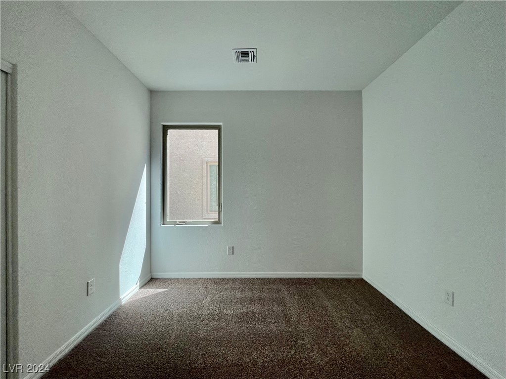 668 Soaring Wings Avenue