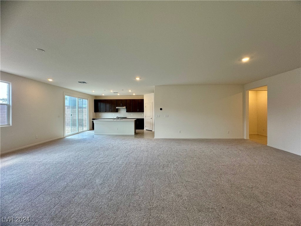 3067 Foxtail Hollow Avenue