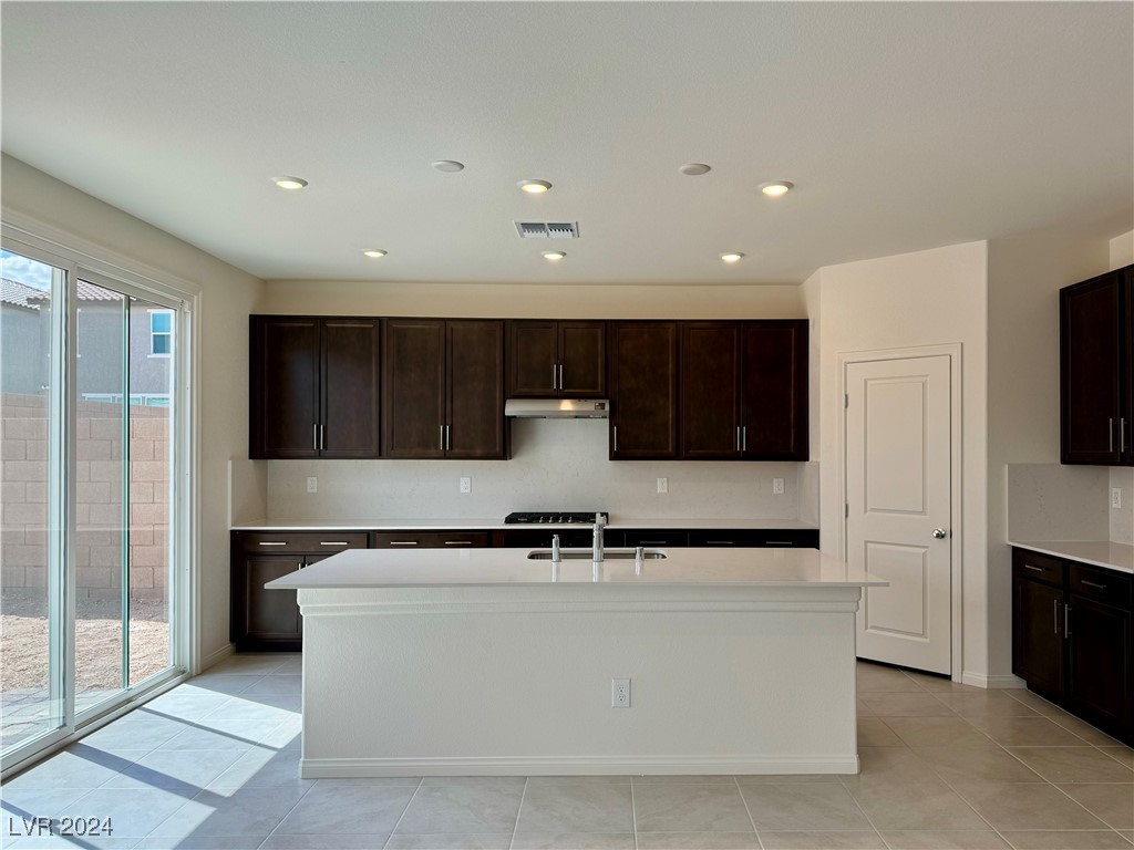 3067 Foxtail Hollow Avenue