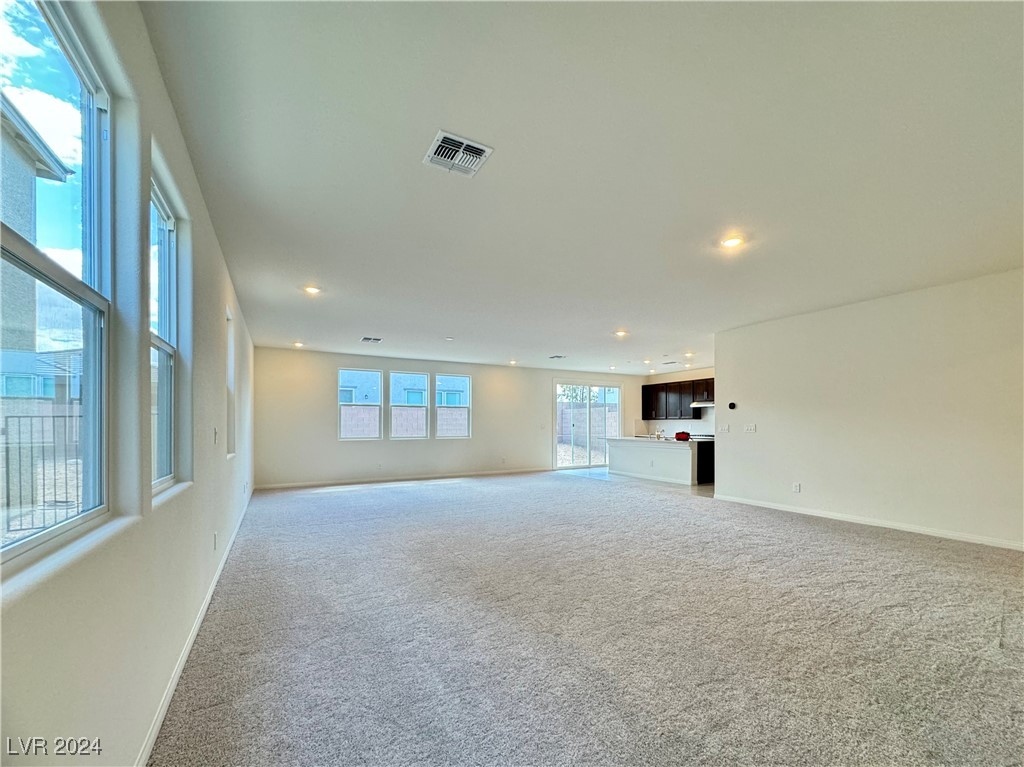 3067 Foxtail Hollow Avenue