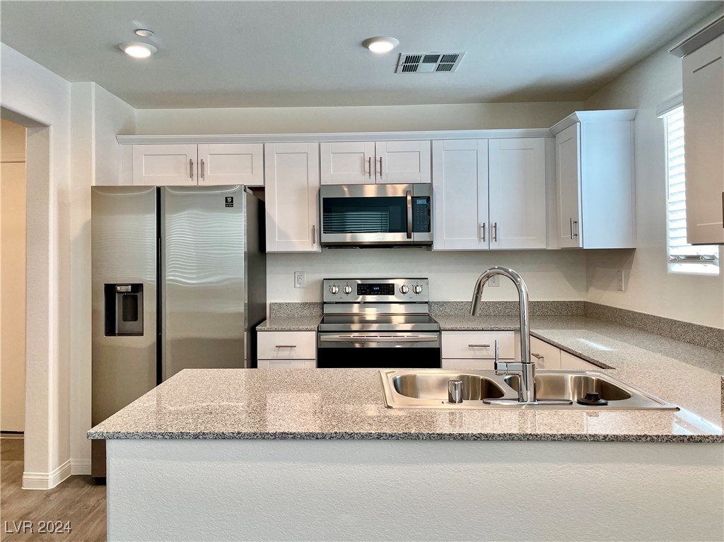 12185 Scarlet Ember Road 4