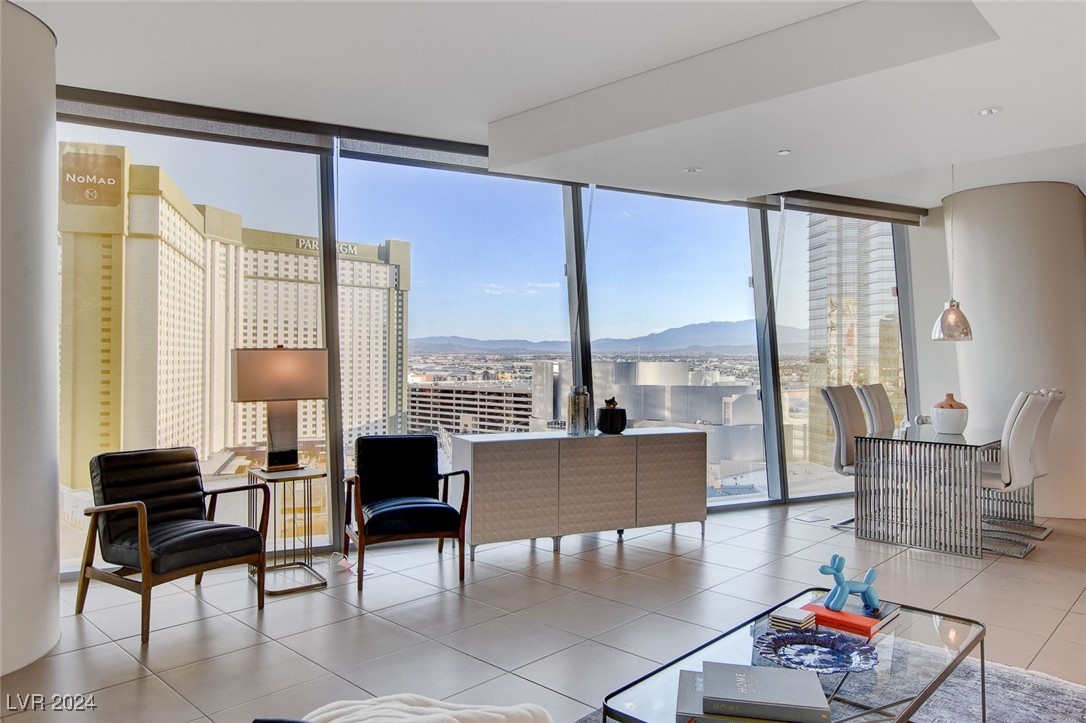 3726 South Las Vegas Boulevard 1207