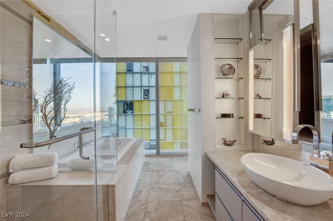 3726 South Las Vegas Boulevard 1207