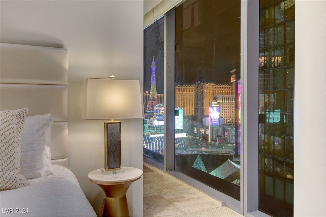 3726 South Las Vegas Boulevard 1207