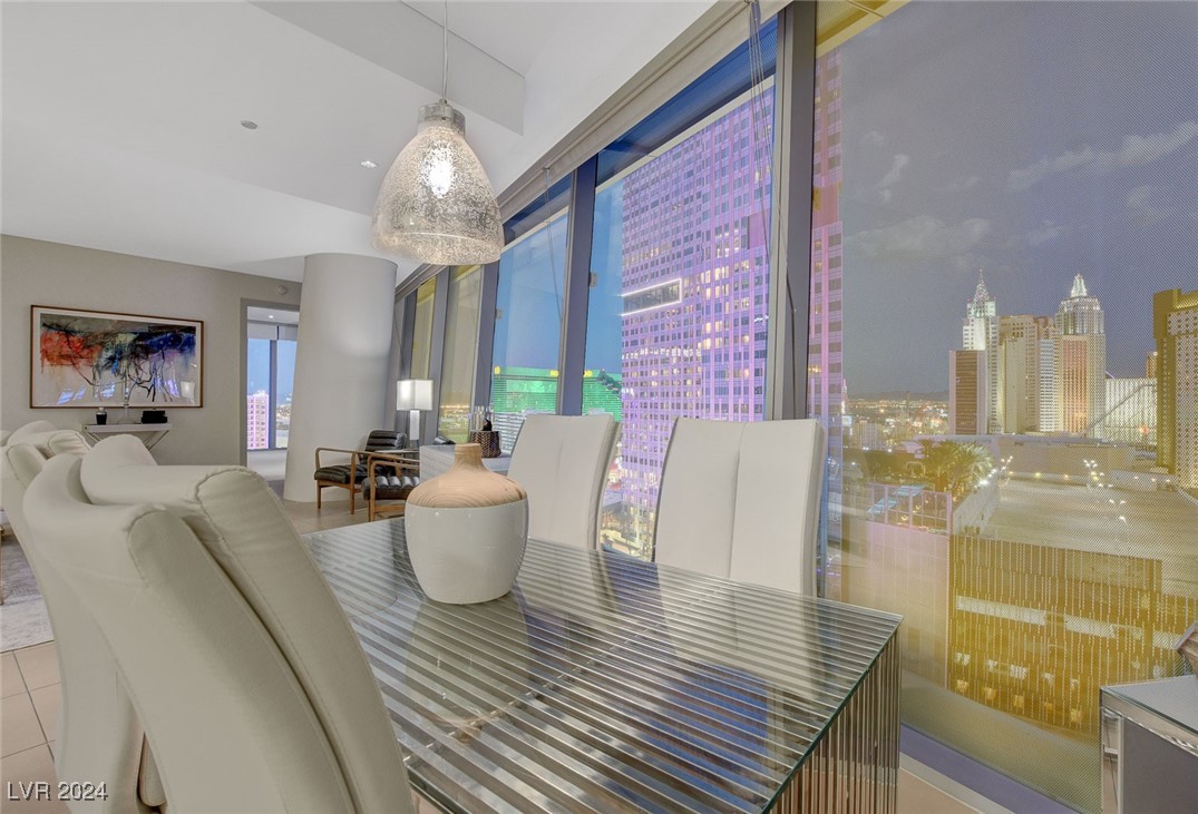 3726 South Las Vegas Boulevard 1207