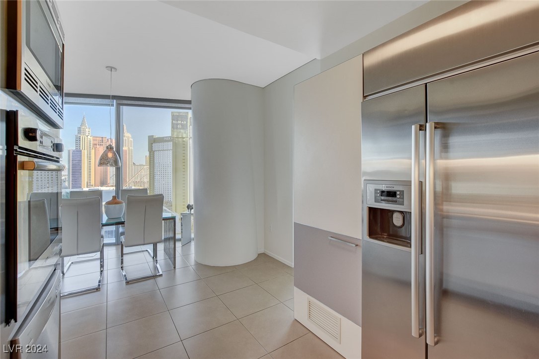 3726 South Las Vegas Boulevard 1207